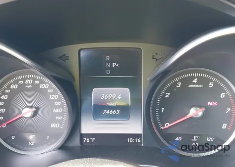 2016 Mercedes-Benz C 300 4Matic/Luxury 4Matic/Sport 4Matic из США, поврежденный, VIN 55SWF4KB5GU129294